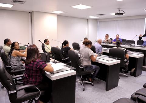 Wanderley Dallas reúne Comissão para discutir políticas públicas com lideranças na ALEAM