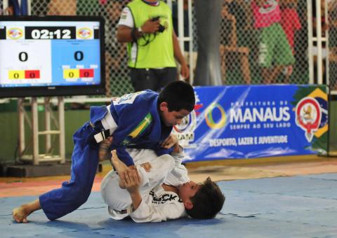 Copa de Jiu-Jítsu na comemoração do Dia da Criança