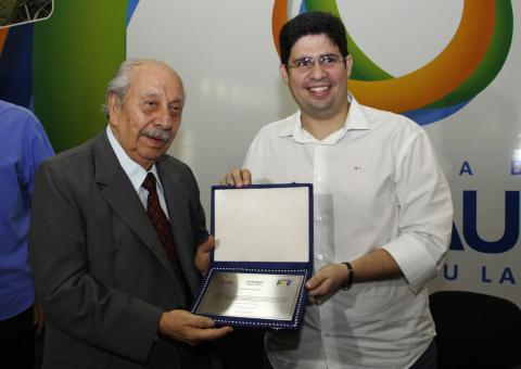 Prefeitura faz “Homenagem ao Mundo do Trabalho”  