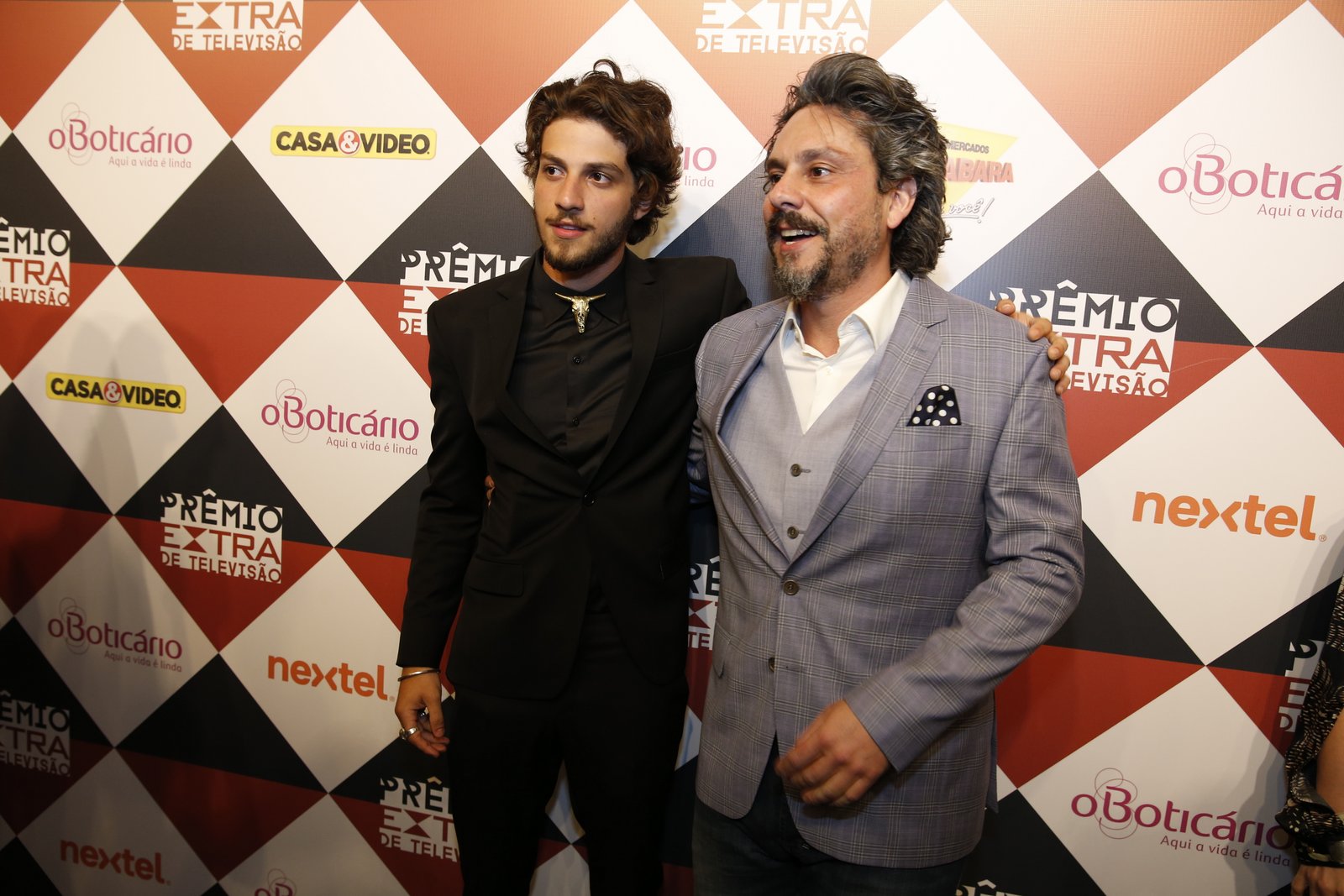 Prêmio Extra de Televisão reúne famosos no Rio