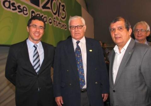 Fieam expõe serviços na Feira Internacional