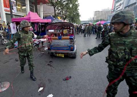 Três crianças mortas nos protestos do fim de semana na Tailândia 