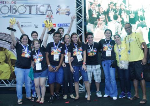 Equipes campeãs de robótica vão disputar em Brasília