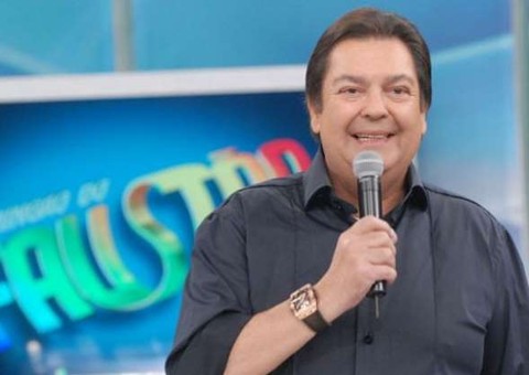 Após ameaçar deixar emissora, Faustão ganha aumento na Globo