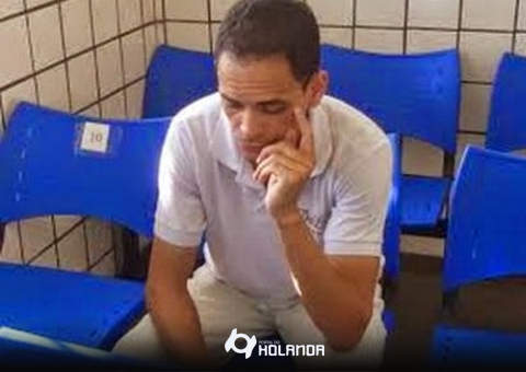 Pai flagra cabeleireiro abusando de filho com deficiência mental