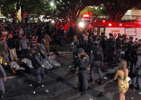 Atendimento às vítimas envolveu 15 ambulâncias e 45 profissionais  do SAMU