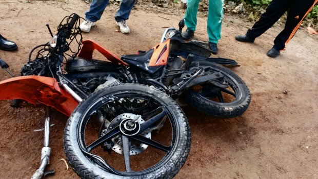 Ao menos um homem morre em acidente na AM-010