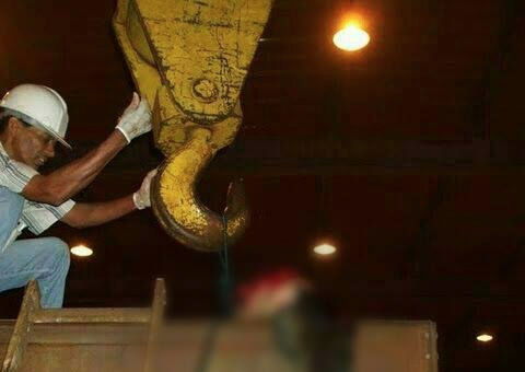 Mecânico é triturado após cair em moenda