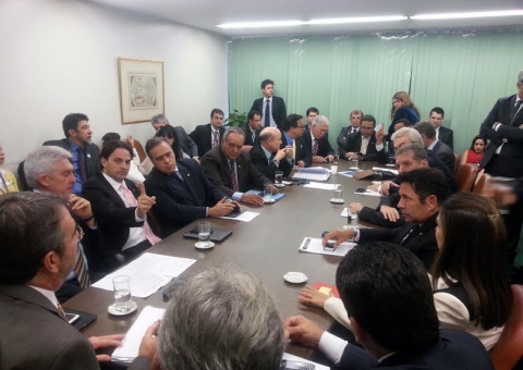 Votação do 2º turno da PEC da Zona Franca na Câmara é adiada