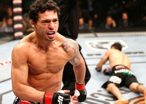 Adriano Martins garante vitória para o Amazonas no UFC Fight Night 61