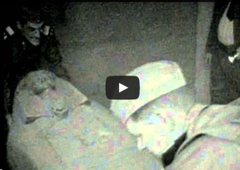 Múmia extraterrestre encontrada embaixo de uma pirâmide no Egito