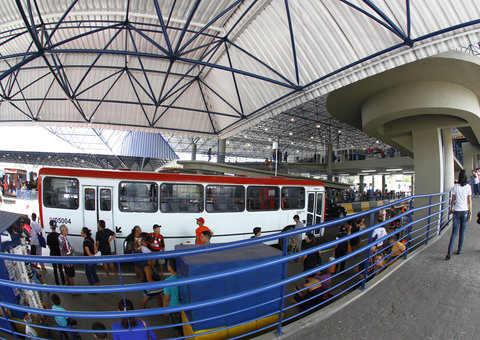 Projeto prevê segurança de passageiros do transporte público