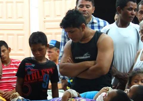 Irmãos se afogam em praia no Amazonas