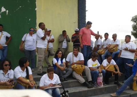 Agentes de endemias paralisam atividades