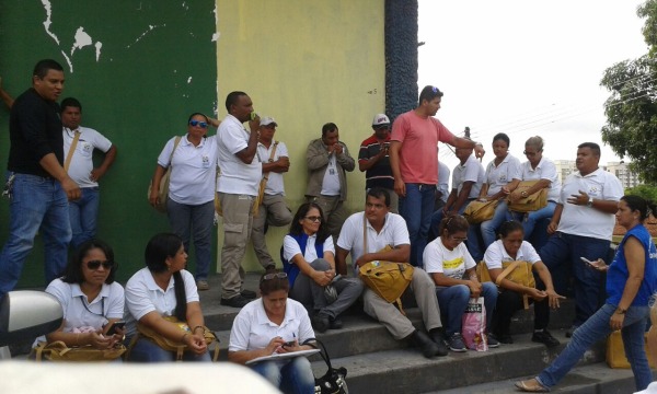 Agentes de endemias paralisam atividades