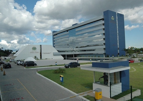 Amazonas ganha um deputado federal e três estaduais