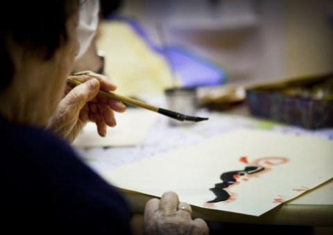 Experiência bem sucedida traz esperanças de tratar mal de Alzheimer