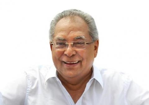 Melo encontra Amazonino, tomam café juntos e reforçam laços de amizade