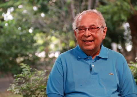 Amazonino lidera, Nicolau encosta em David, segundo Perspectiva