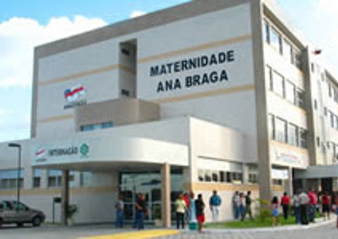  Médico acusado de cobrar R$ 400 à paciente perde emprego em maternidade