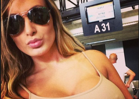 Andressa Urach está com "infecção controlada", diz perfil em rede social 