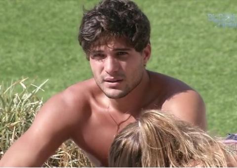 André dispara: ¨Única pessoa que eu vetaria seria o Nasser¨