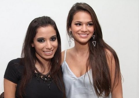  Anitta é confirmada em filme de Hollywood com Bruna Marquezine