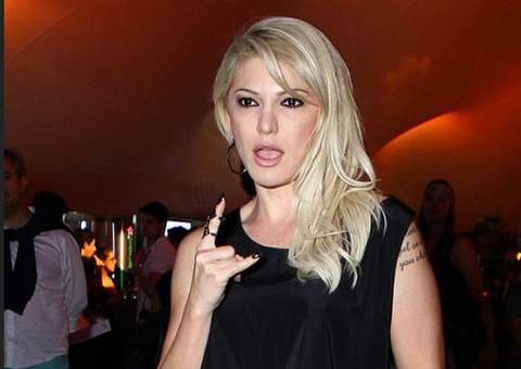 Antonia Fontenelle alfineta Nicole Bahls: "Não comento desempenho de ex"