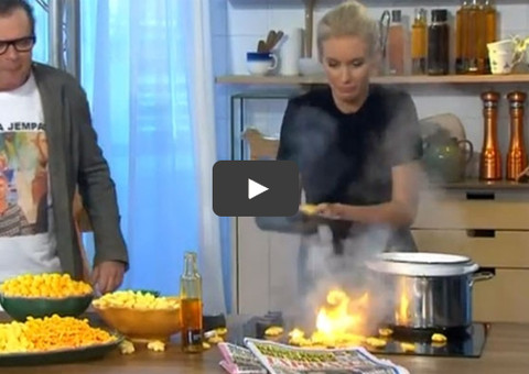 Ao vivo: Apresentadora tenta fazer 'graça' e provoca  incêndio em programa de culinária
