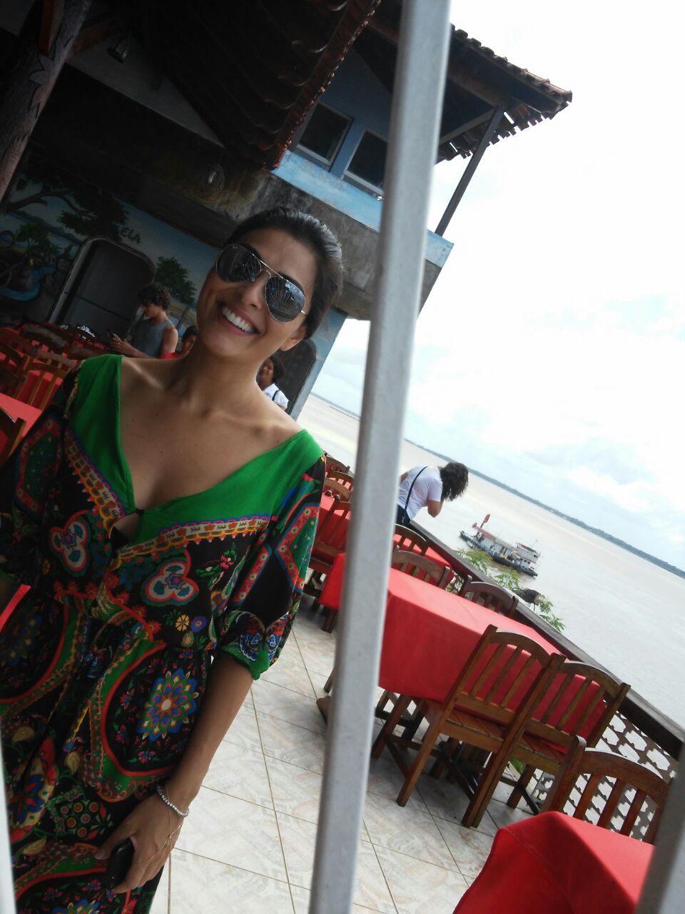 Juliana Paes e elenco gravam em Itacoatiara próxima minissérie da Globo