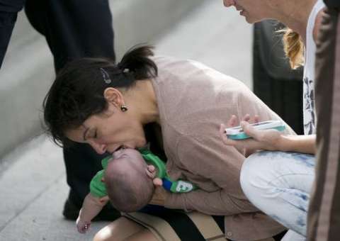 Bebê salvo durante um engarrafamento na Florida