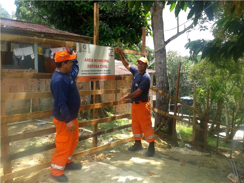 Treze imóveis em área de risco serão demolidos pela Defesa Civil