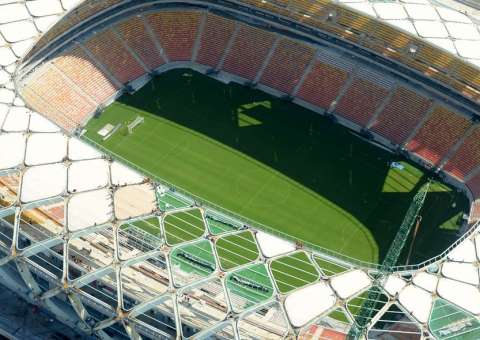 Arena da Amazônia ganha sua primeira pichação