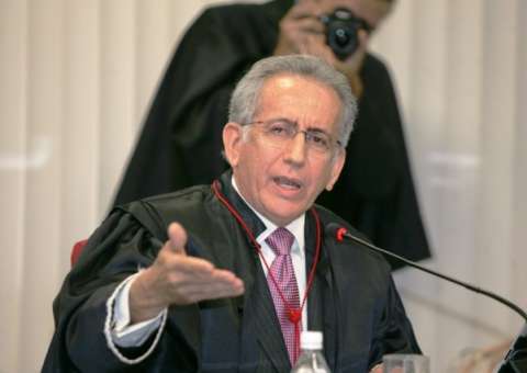 Presidente do TJAM revoga portaria de seu vice e diz que foi promoção pessoal