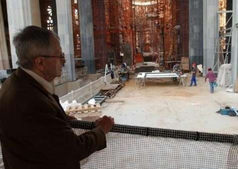 Morreu Josep Maria Subirachs, escultor de fachada da Sagrada Família