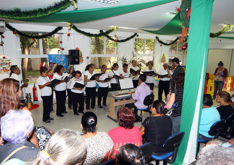 Coral emociona no último pagamento do ano