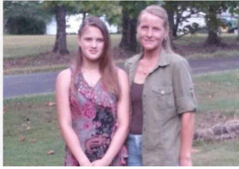 Depois de 16 anos jovem reencontra mãe biológica, mas o pior acontece