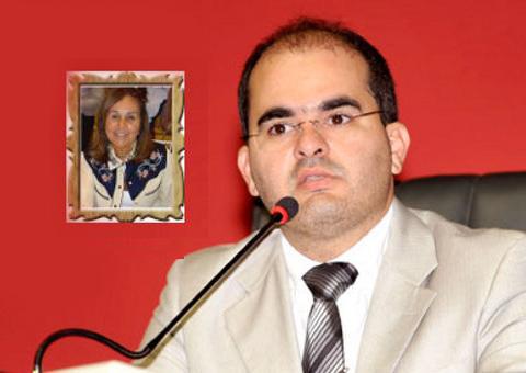 Cristina Calderaro entra com queixa-crime contra deputado Ricardo Nicolau