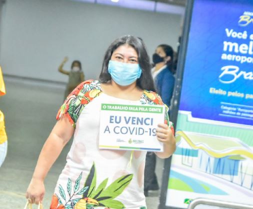 Mais oito pacientes vencem a covid-19 e voltam para Manaus