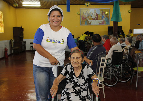 FDT vai abrir inscrições para curso de Cuidador de Idoso