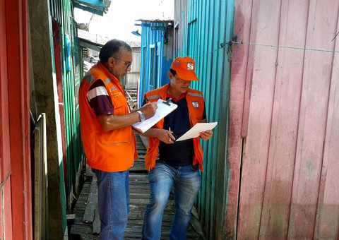 Defesa Civil começa levantamento em áreas afetadas pela cheia do Rio Negro