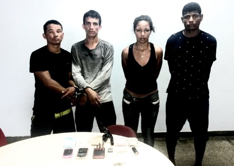 Bando faz taxista de refém e assalta posto de combustível