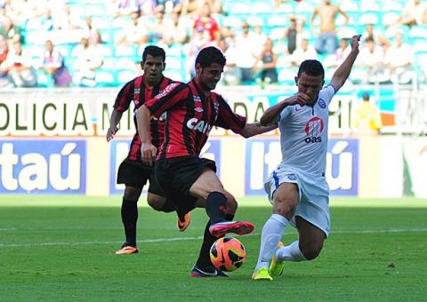 Atlético-PR precisa do empate com Grêmio para ir à final
