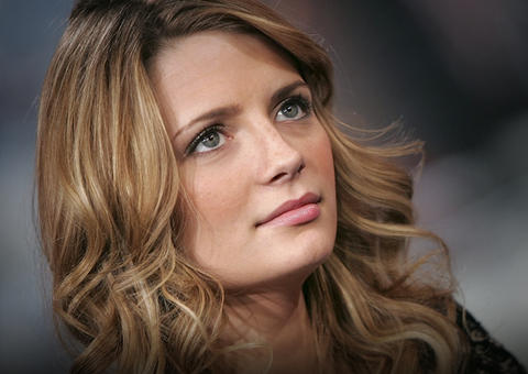 ESCÂNDALO: Atriz acusa e processa a própria mãe por roubo de milhões