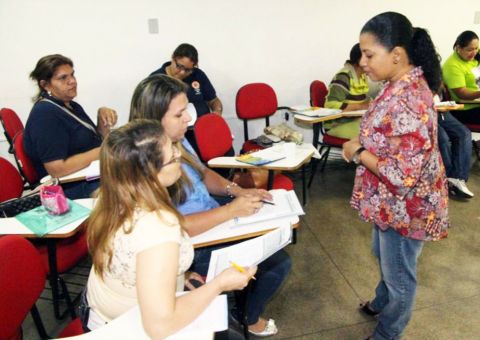 Servidores do Samu participam de curso de inglês com foco na Copa do Mundo