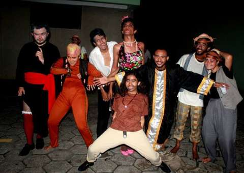  Estudantes levam comédia dramática 'O Auto da Compadecida' às praças públicas de Manaus