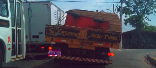Perigo mora ao lado, na avenida das Torres