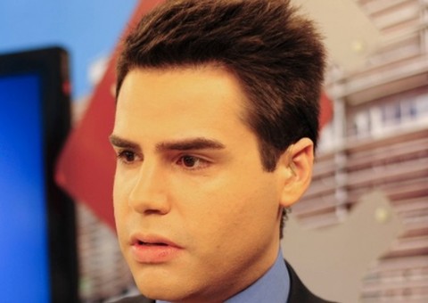 Fora da Band, Luiz Bacci se irrita com sátira e ameaça 'Pânico'