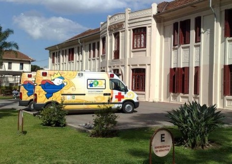  Bebê de 1 ano morre após ingerir crack; mãe é jovem traficante e está grávida