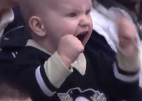 Tyler: o bebê do hóquei sucesso na internet 